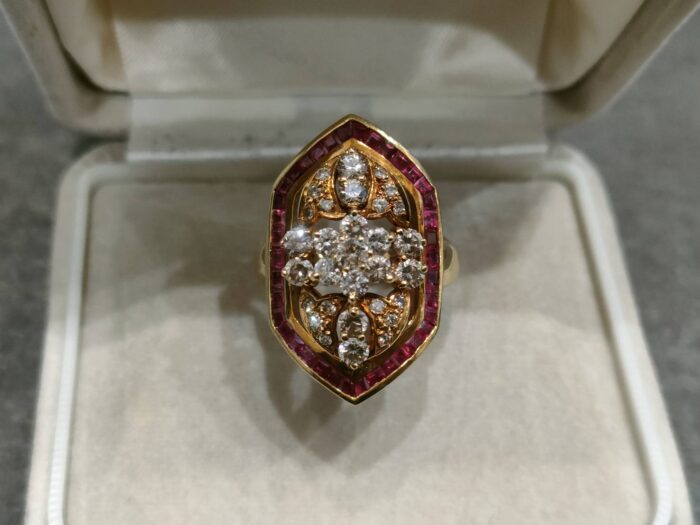 ダイヤとルビーのK18のリング