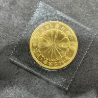 天皇御在位60年記念金貨