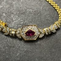 ダイヤモンドとルビーのK18金のネックレス