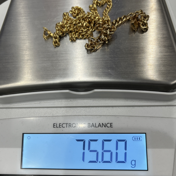 K18金のネックレス75.6グラム